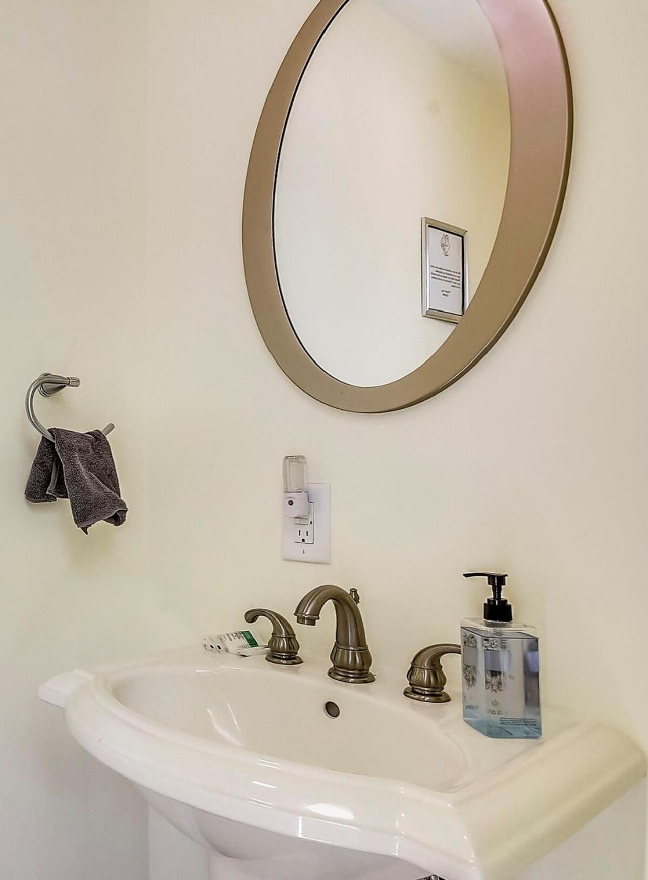 Cl To Dt Asheville & Weaverville- Apartment Inc Buitenkant foto